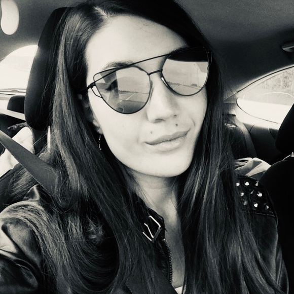 Cross Wire Cat Eye Sunglasses - Picture 4 of 6